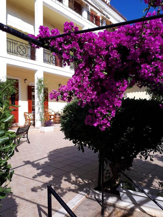 Ξενοδοχείο 'Παλλαδιον' Hotel 'Palladion' Edipsos Exterior foto